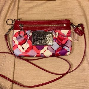 NWOT Coach shoulder/crossbody bag removable strap